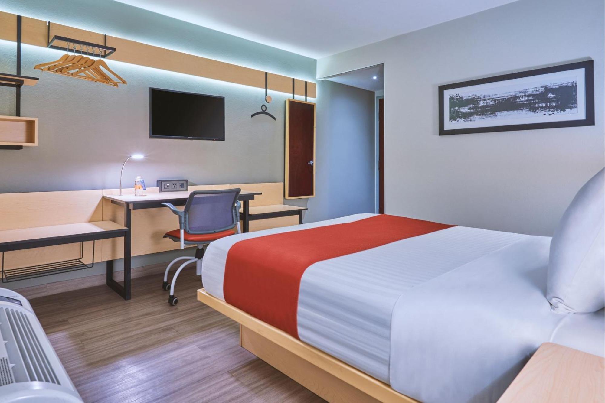 Hotel Express By Marriott 3*