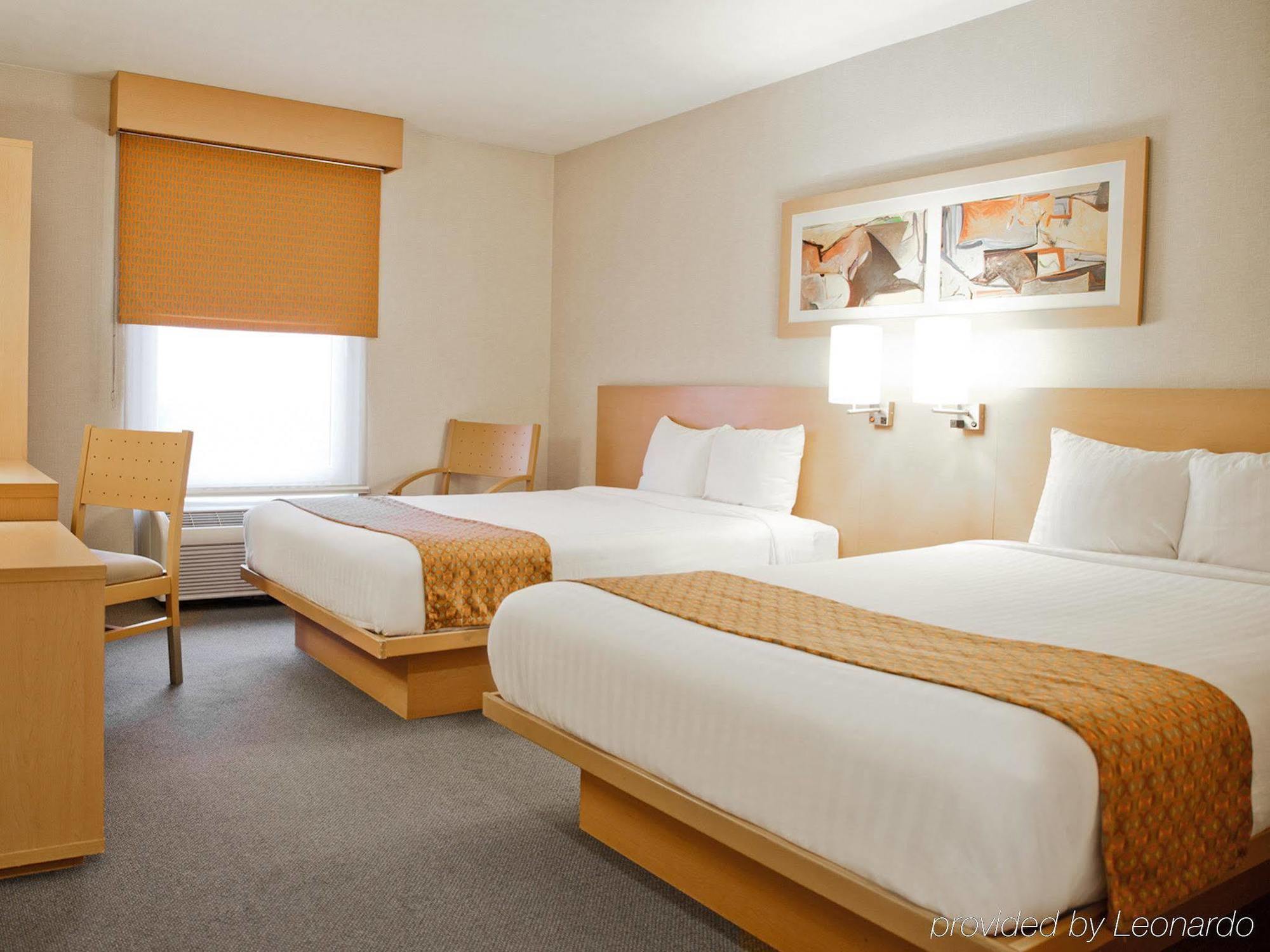 Hotel Express By Marriott Hermosillo